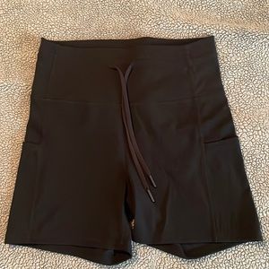 Zyia Black Pocket Drawstring Luxe shorts